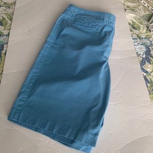 💥Chico’s Shorts - size 2.5 (L 14)see chart💥